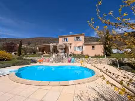 vente maison piscine à la rochette-du-buis (26170) : à vendre piscine / 121m² la rochette-