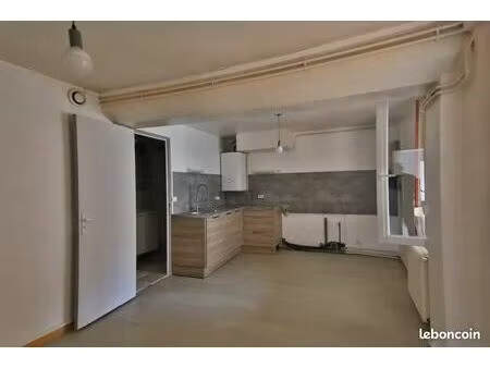 location maison de 65 m2