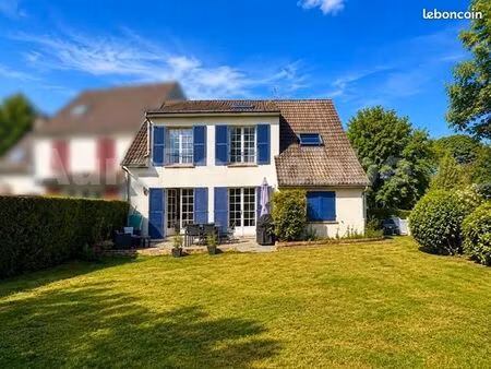 maison 5 pièces 105 m²