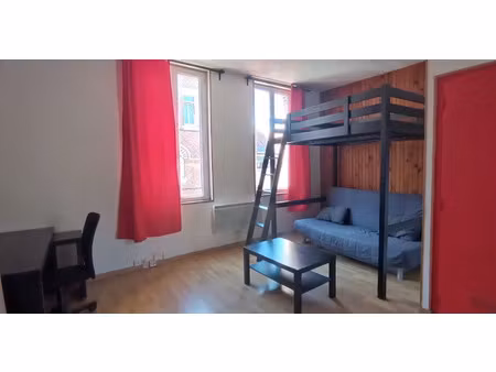 location meublée appartement 1 pièce 28 m² à amiens (80000)  520 €