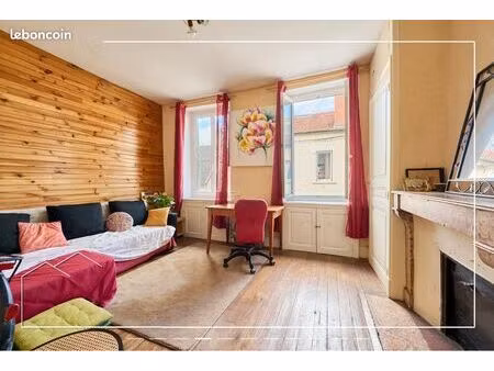location appartement quartier madeleine 110m2