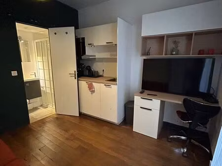 magnifique studio meublé paris - métro à 1min