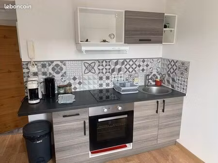 bel appartement meublé 25m2 quartier pasteur tcc wifi