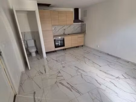 appartement entièrement rénové f2 31m2