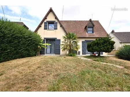 maison 5 pièces 144 m²