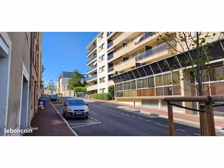 appartement 2 pieces 50m² limoges quartier gare champ de juillet