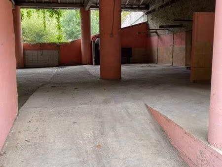 hangar à louer