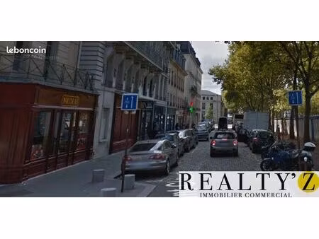 local commercial 170 m²