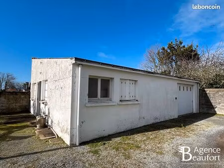 maison 3 pièces 80 m²