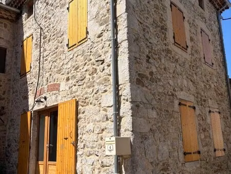 maison 4 pièces 65 m²
