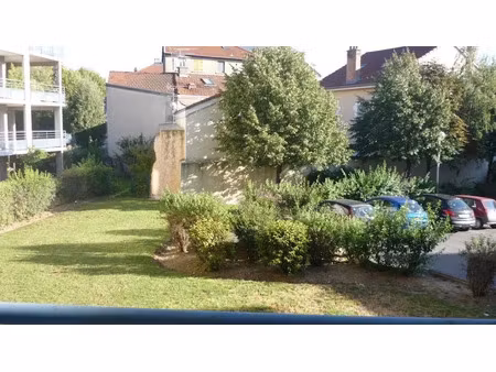 location meublée appartement 1 pièce 18 m² à grenoble (38000)  435 €