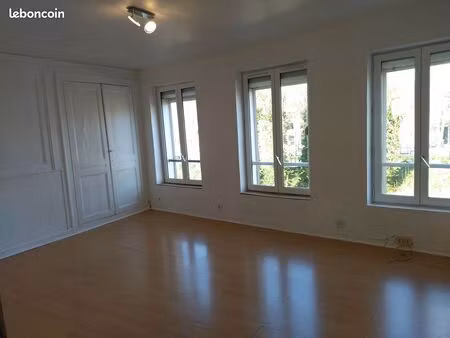 studio 26 m² st honoré dispo fin aout visite ce samedi