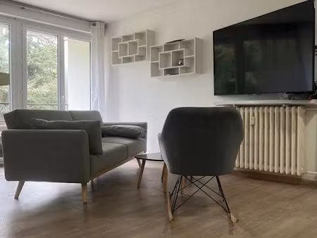 location meublée appartement 1 pièce 65 m² à angers (49000)  470 €