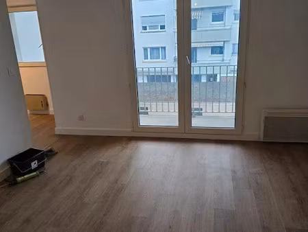 location meublée appartement 1 pièce 30 m² à strasbourg (67000)  500 €