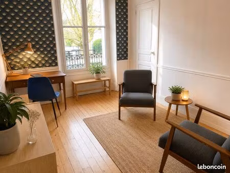 bureau à mi-temps – 14 5 m² – centre-ville de fontainebleau