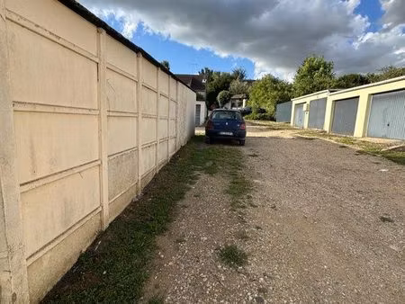 place de parking ?️ à 8 min à pied de la gare lagny / thorigny sur marne