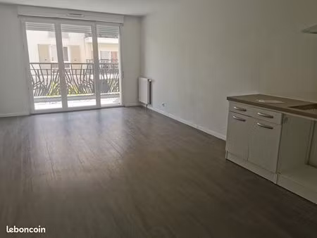 appartement f2 - 42m2 - pontault combault