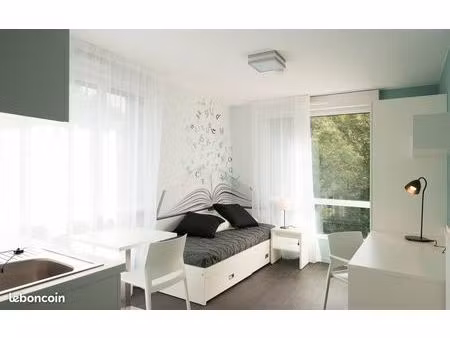 appartement 1 pièce 28 m²
