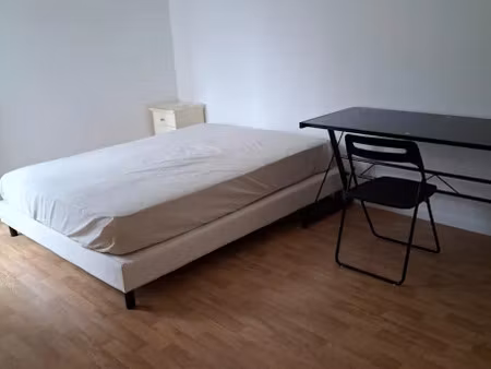 location meublée appartement 1 pièce 84 m² à juvisy-sur-orge (91260)  600 €