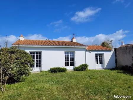 bien d'exception à l'herbaudière – ensemble immobilier rare à 10 minutes de la plage de lu