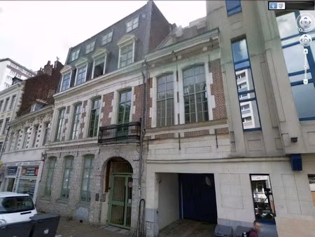 location appartement 2 pièces 26 m² à lille (59000)  640 €