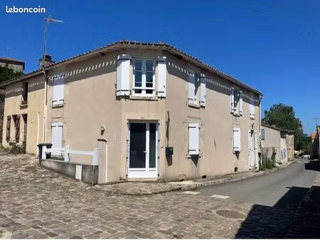 maison / appartement chantonnay