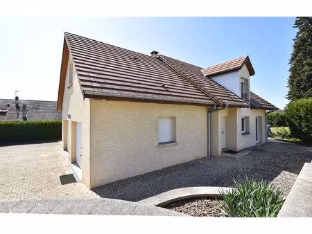 belle maison familiale t6 de 130 m² avec terrasse et double garage