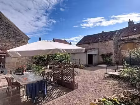 maison 6 pièce(s) 168 m2 - flavigny-sur-ozerain