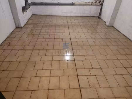 double box de 24 m2 en sous-sol sécurisé - quartier arénas