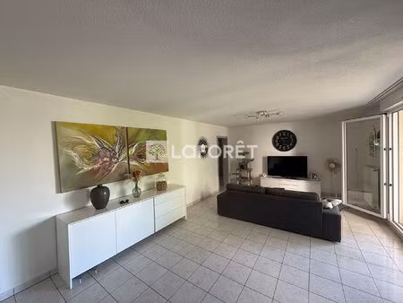appartement saint louis 4 pièce(s) 82.64 m2