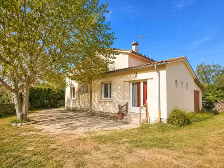 ganges – maison avec terrain de 2 100 m² dont 800 m² constru