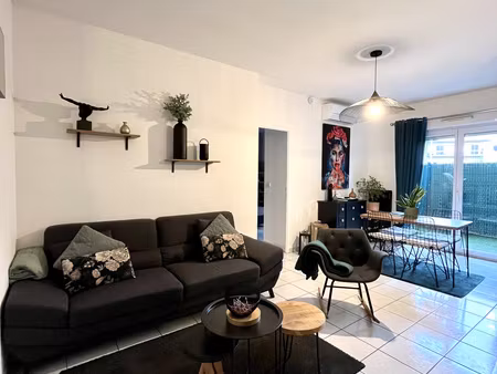 appartement bd kennedy - résidence avec piscine