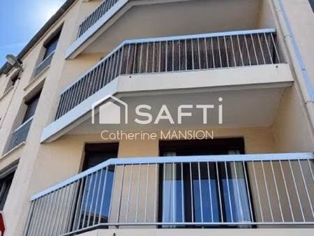 a vendre à reims quartier courlancy  t4 lumineux et traversant avec balcon  3 chambres.