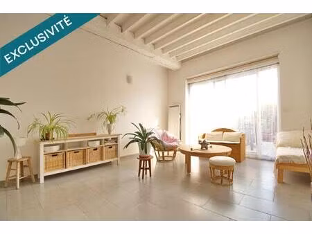 lesquin – une maison ancienne aux volumes vraiment surprenants