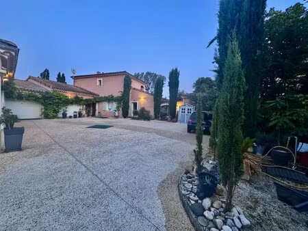 belle propriété proche montélimar  sur le golf de la valdaine