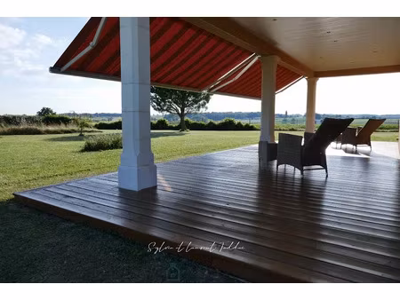 vente maison 5 pièces 167 m² à montendre (17130)  395 000 €