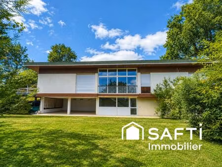maison familiale spacieuse au calme