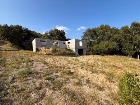 peymeinade limite auribeau terrain de 3769 m2 avec permis pour maison plain-pied de 136 m2