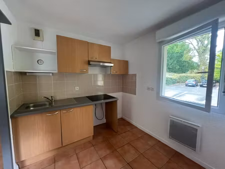 location appartement 3 pièces  56.00m²  escassefort
