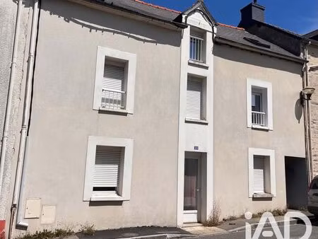 immeuble à saint-nicolas-de-redon (44460)