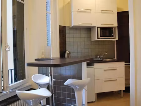 location meublée appartement 2 pièces 31 m² à lyon 2ème (69002)  650 €