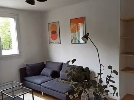location meublée appartement 1 pièce 65 m² à nantes (44000)  569 €
