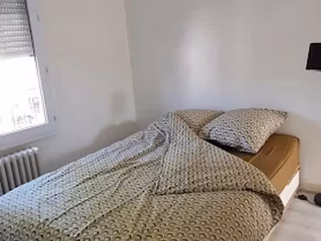 location meublée appartement 1 pièce 72 m² à reims (51100)  500 €