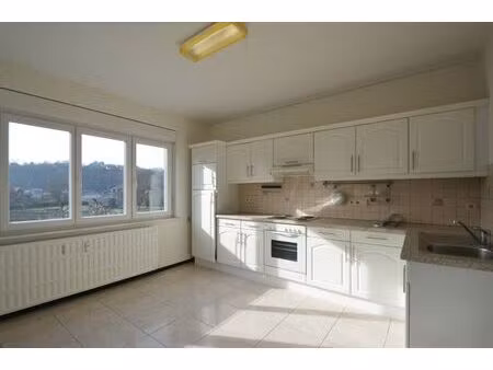 appartement à louer à rue de la station 43/21 esneux (vbe50359)