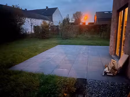 coloc dans maison 5 ch. peb a à ernage (gembloux)  jardin