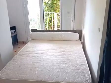 appartement t2 traversant