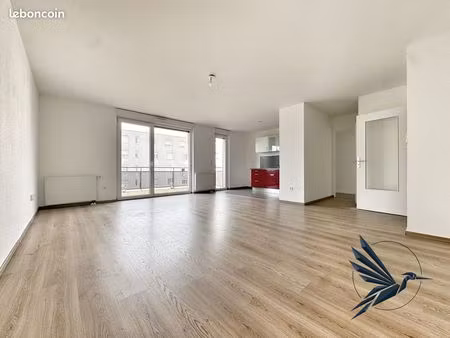 appartement 4 pièces 84 m²