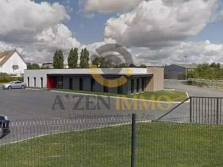 vente bureaux et commerces à bressuire (79300) : à vendre / 9637m² bressuire