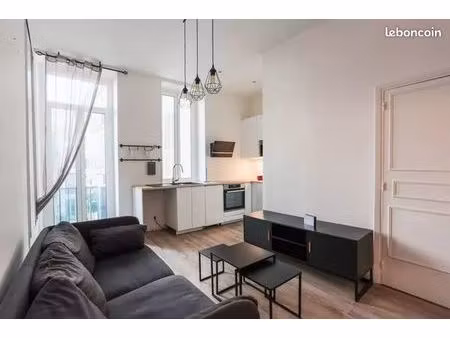 a louer  magnifique appartement centre ville