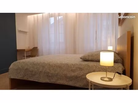 a louer très joli meublé t2 au centre ville de dijon